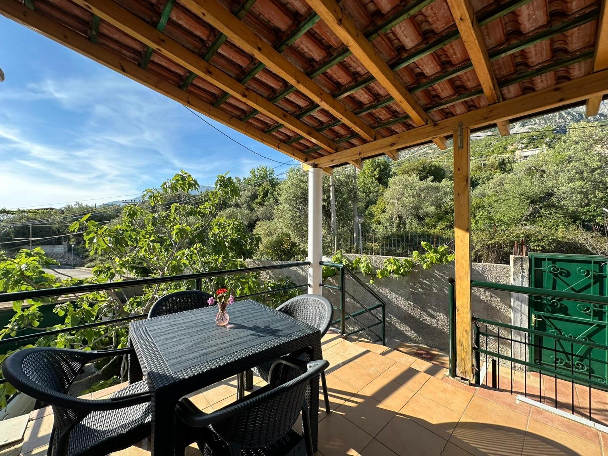 Holiday Apartments Dhermi Appartement *